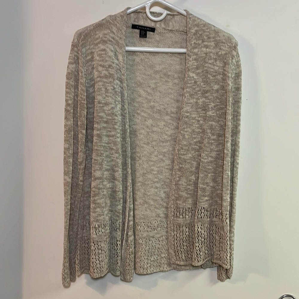 Tahari open front long cardigan. Loose weave light weight linen blend knit.